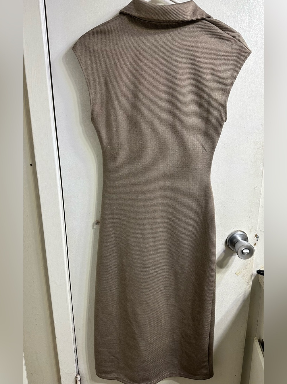 Zara Taupe Sleeveless Collared Button-Front Midi Dress - Picture 6 of 7